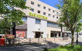 B&B HOTEL Paris Versailles